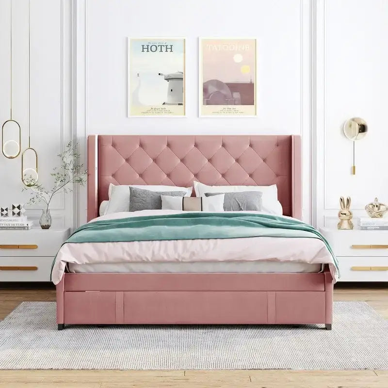 Letto a piattaforma matrimoniale queen size con testiera ad ali e un cassetto grande