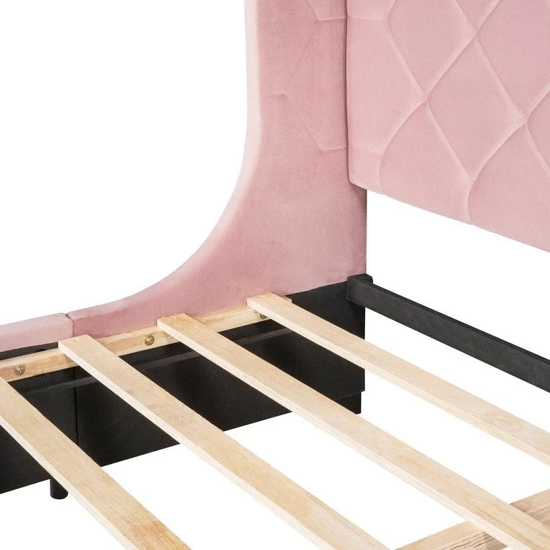 Letto a piattaforma matrimoniale queen size con testiera ad ali e un cassetto grande